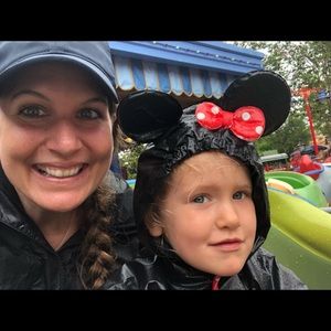 Meet your Posher, Joy